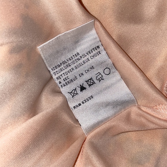 BETSY & ADAM Halter Burnout Print Gown SZ 14 NWT - Picture 9 of 10